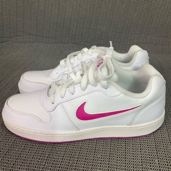 Nike Ebernon Low Top Womens Size 9 White & Pink Leather Sneakers - Picture 1 of 7
